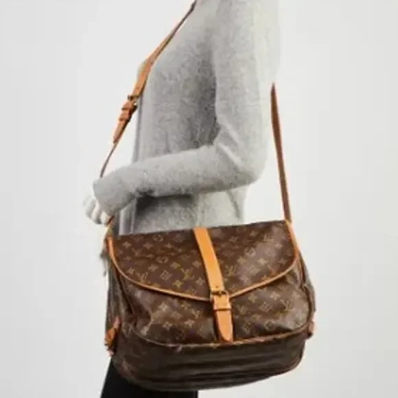 ⭐🔥AUTHENTIC🔥⭐Louis Vuitton Saumur35 Shoulder Crossbody - Picture 6 of 14